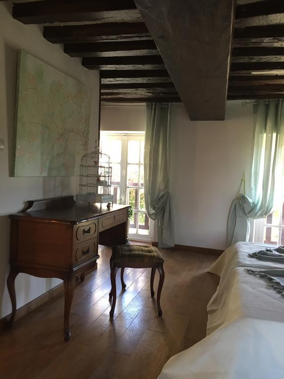 La Pruniere Hotel Vernon  Eksteriør billede