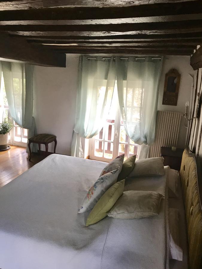 La Pruniere Hotel Vernon  Eksteriør billede